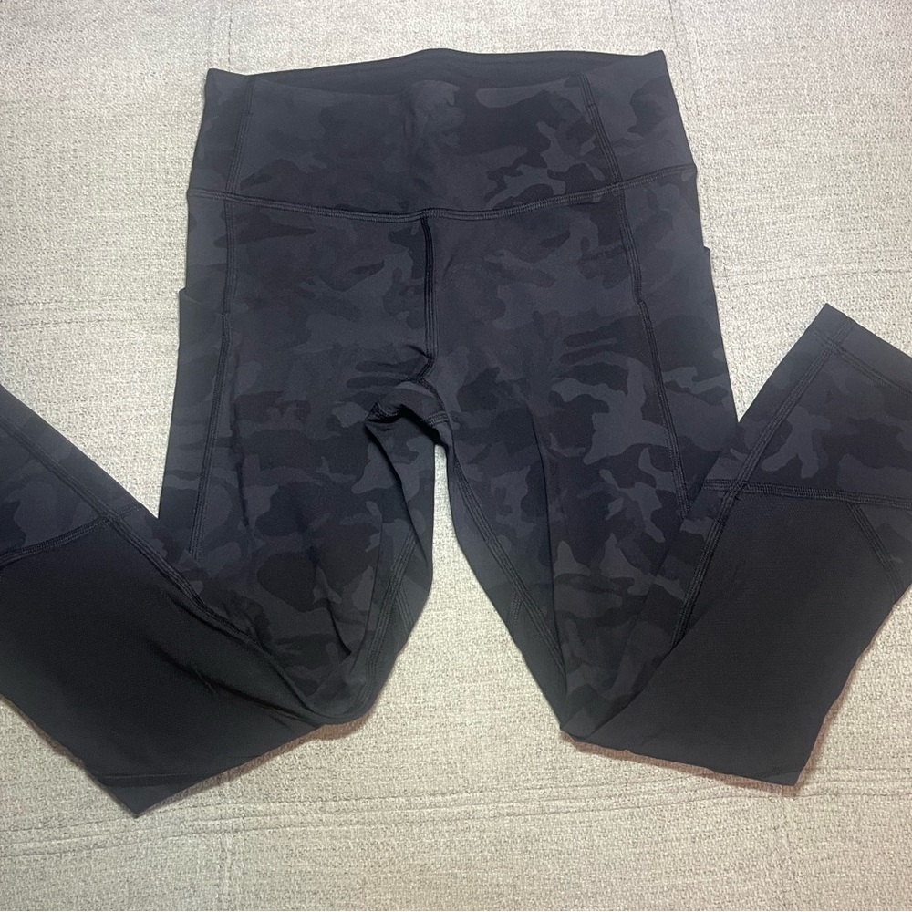 EUC lululemon Black Camouflage Leggings